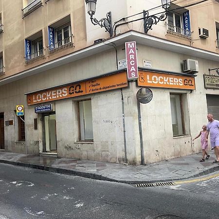 Charming & Spacious Apartment In Historic Centre & Short Walk To Beach アリカンテ エクステリア 写真